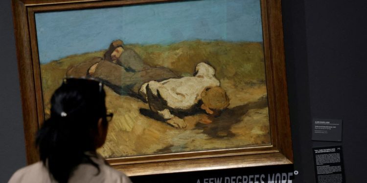 Vienna ‘few degrees’ exhibit tilts paintings to call for climate action