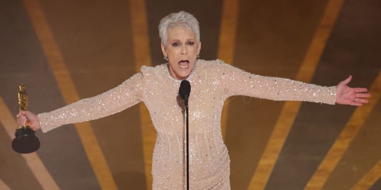 Jamie Lee Curtis wins best supporting actress Oscar for ‘Everything Everywhere’