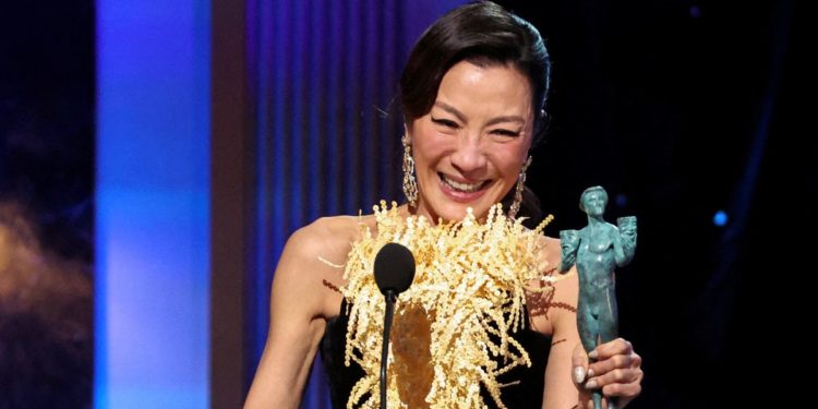 Googly eyes and hot dog hands: Off-kilter ‘Everything Everywhere’ leads Oscar race
