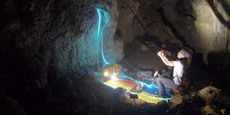 Spanish athlete emerges into daylight after 500 days in cave