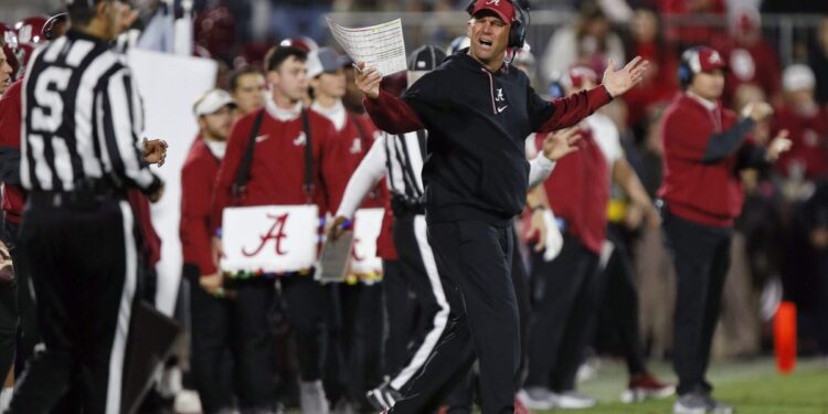 College Football Playoff rankings: Alabama, Clemson on outside looking in as Arizona State surges