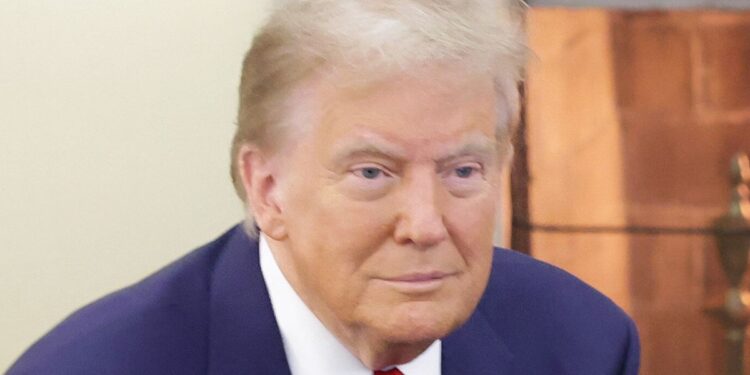 Fox News Host Gives Trump Voters 1 Huge Reality Check: 'Let's Be Realistic'