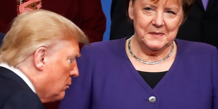 German Ex-Leader Draws Sharp Distinction Between Obama And Trump In New Memoir