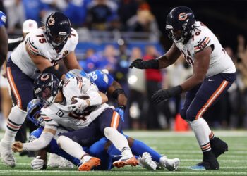 How the Bears wasted the final 32 seconds in their sixth consecutive loss