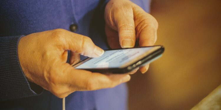 Internet access may improve well-being in adults over 50