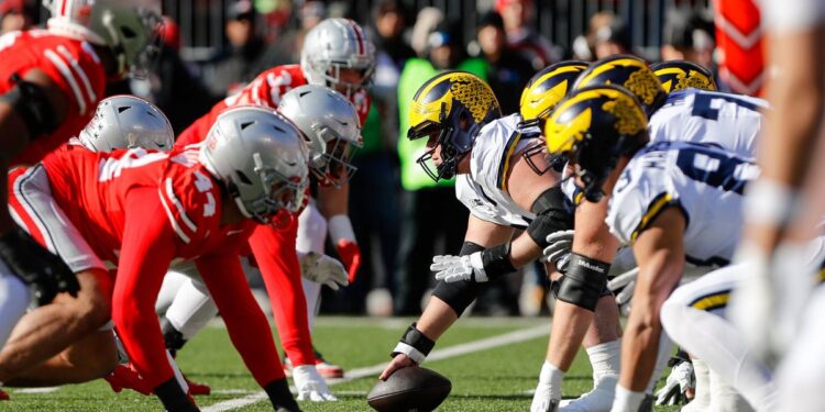 Michigan, Ohio State Players Brawl After Rivalry Game