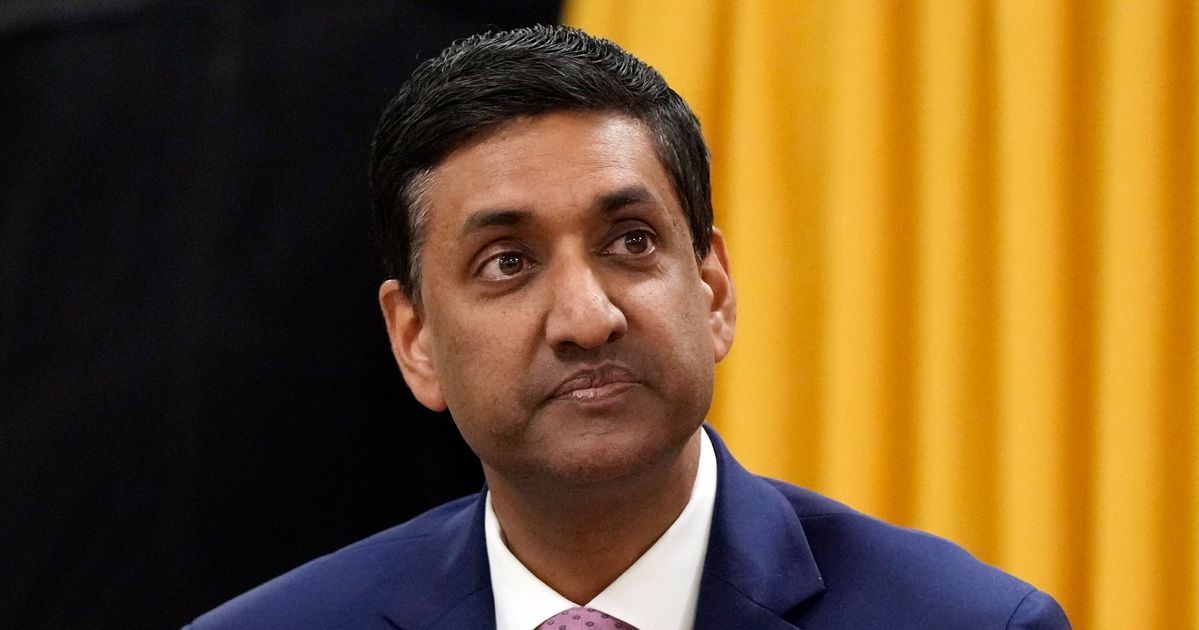 Rep. Ro Khanna Urges Democrats To Stay On Elon Musk’s Platform Amid X Exodus