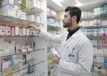 Risk perception and antibiotic resistance: Bridging knowledge and action