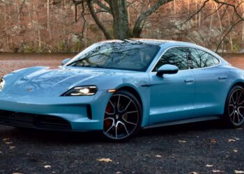 2025 Porsche Taycan 4S review: exactly what an electric Porsche should be