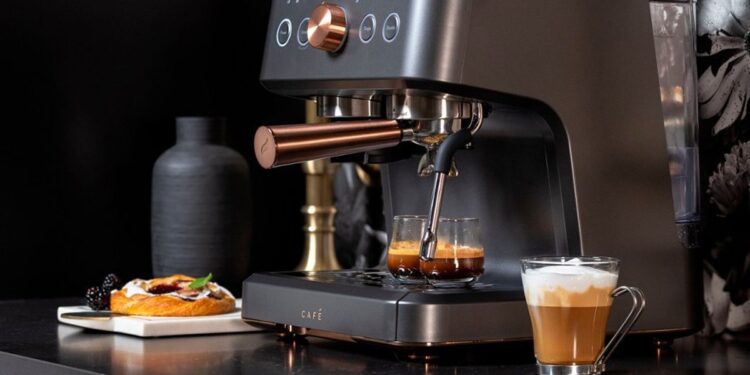 Cyber Monday savings: Take $350 off this Café Bellissimo espresso maker