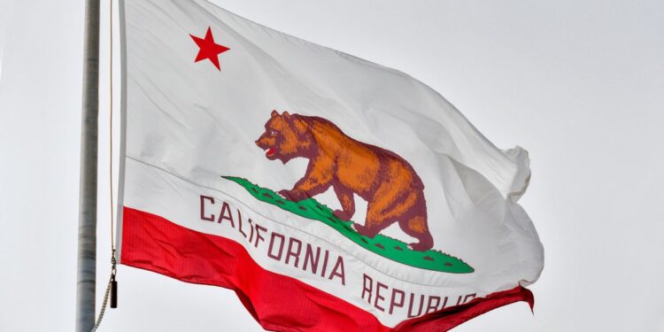 Massive 7.0 Magnitude Earthquake Strikes Off California