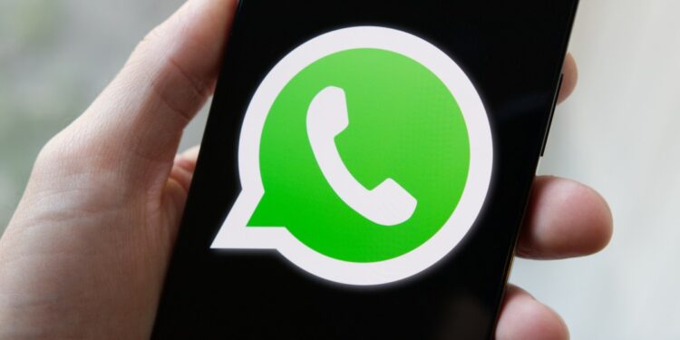 Using WhatsApp on an older iPhone? Then take note