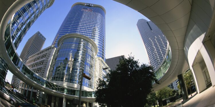What Did Enron Do? Learn Why the Company Went Bankrupt – Hollywood Life
