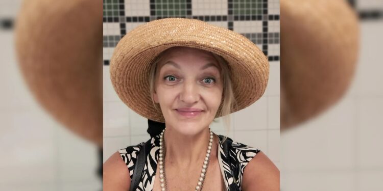 Woman Who Snuck On New York To Paris Flight Charged As 'Stowaway'