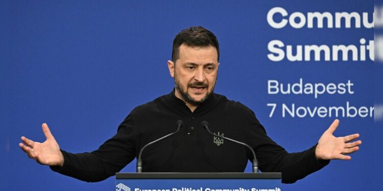 Zelensky Seeks NATO Security Guarantees, Weapons Before Russia Talks